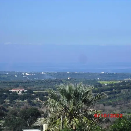 Villa In Zakynthos With Sea Views & Pool Vasilikí